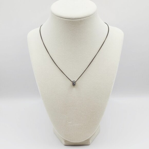 Silvertone chain with Rhinestone Kissed Pendant - Picture 1 of 4